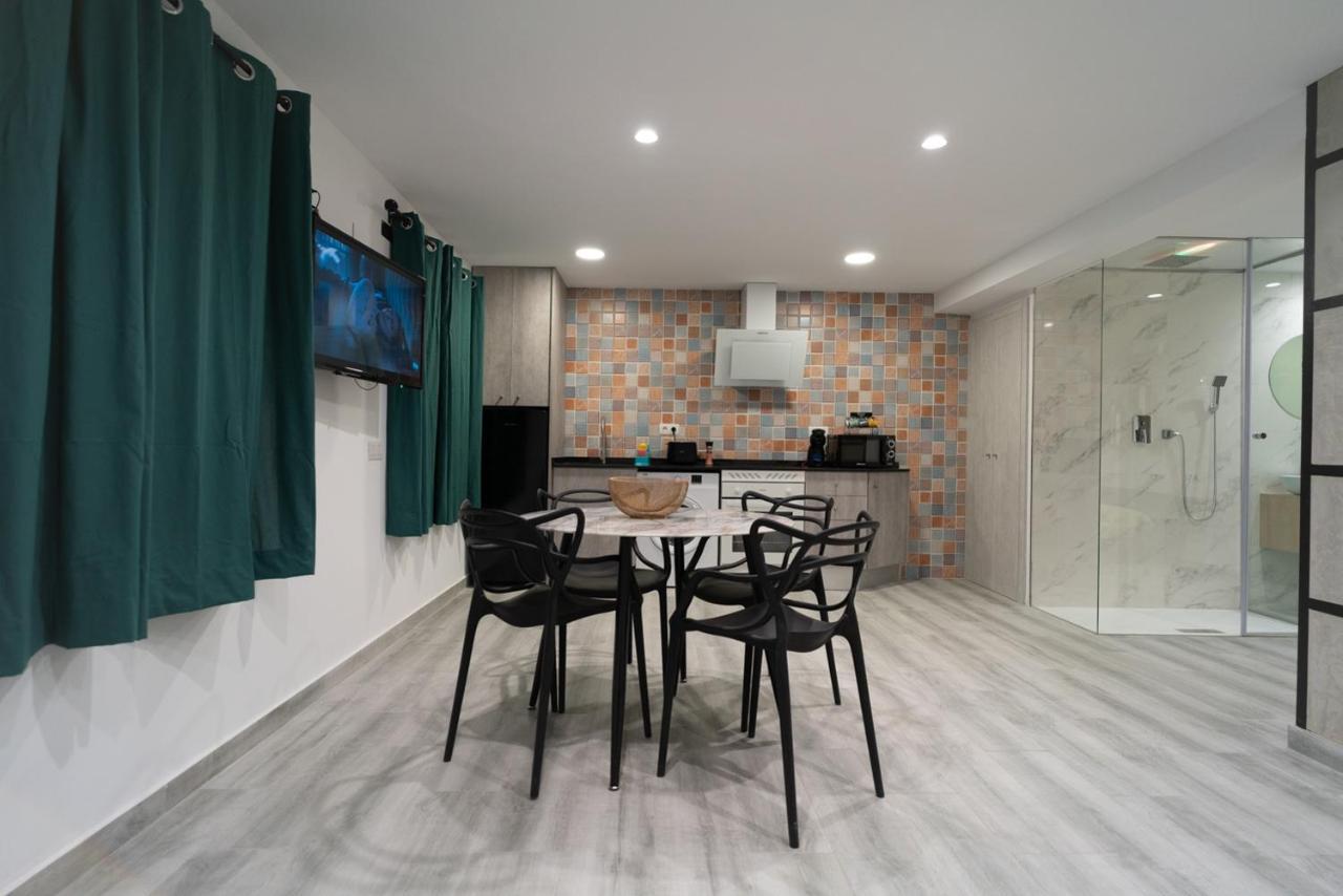 Sensaciones Apartment Anna Luaran gambar